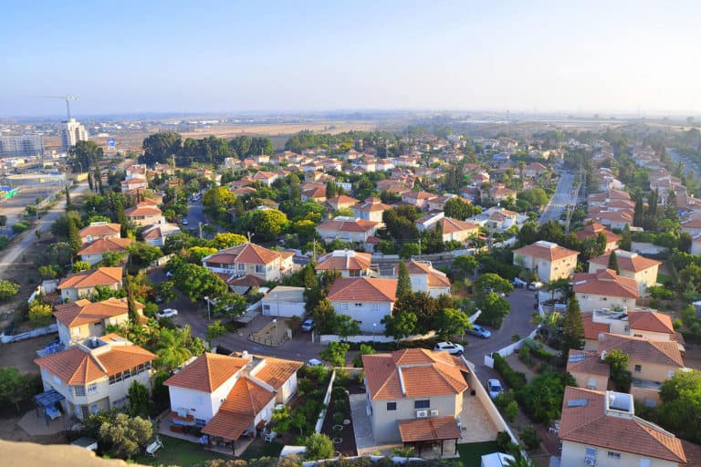 מבט לכיוון דרום ממגדל המים ביבנה. באדיבות דובר עיריית יבנה.